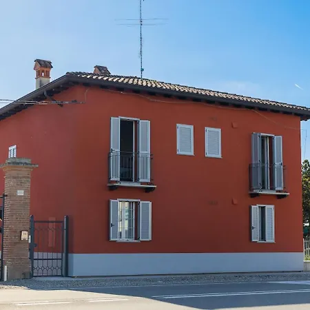 Moderno Bilocale Con Parcheggio Privato