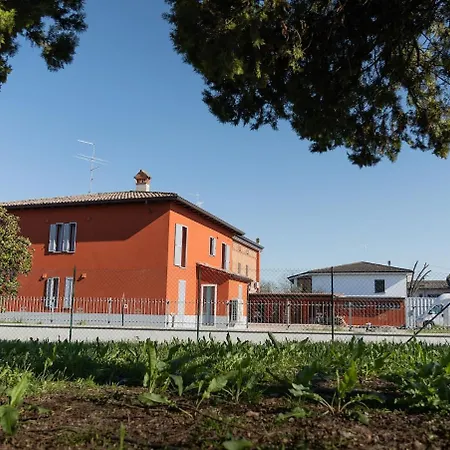Moderno Bilocale Con Parcheggio Privato