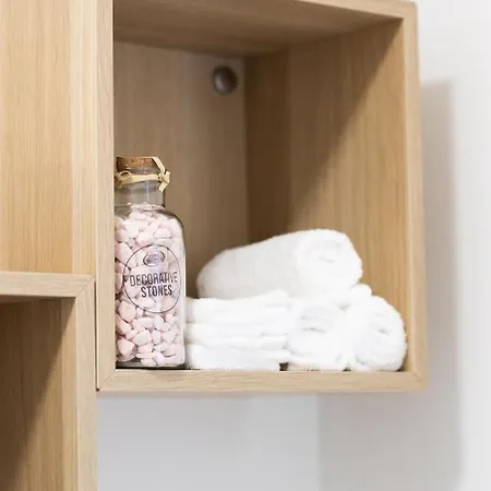 Moderno Bilocale Con Parcheggio Privato Apartment Piacenza