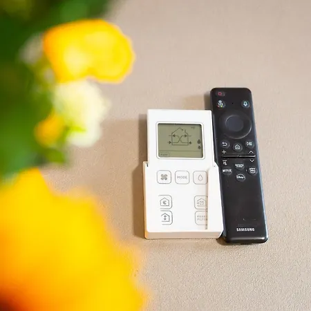 아파트 Moderno Bilocale Con Parcheggio Privato